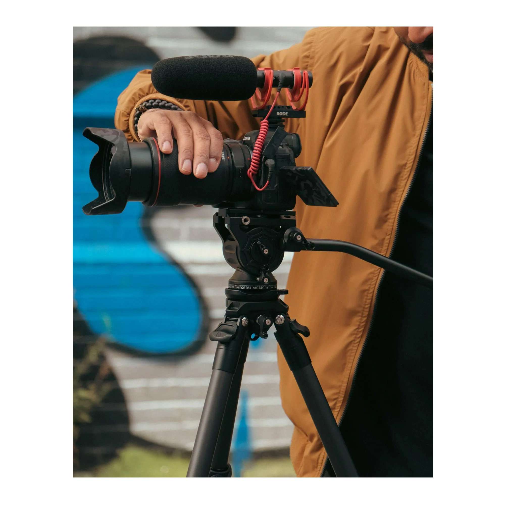 3 Legged Thing Punks Brian 2.0 Carbon Fibre, Stable, Compact, and Lightweight Tripod (Black) - Image 10