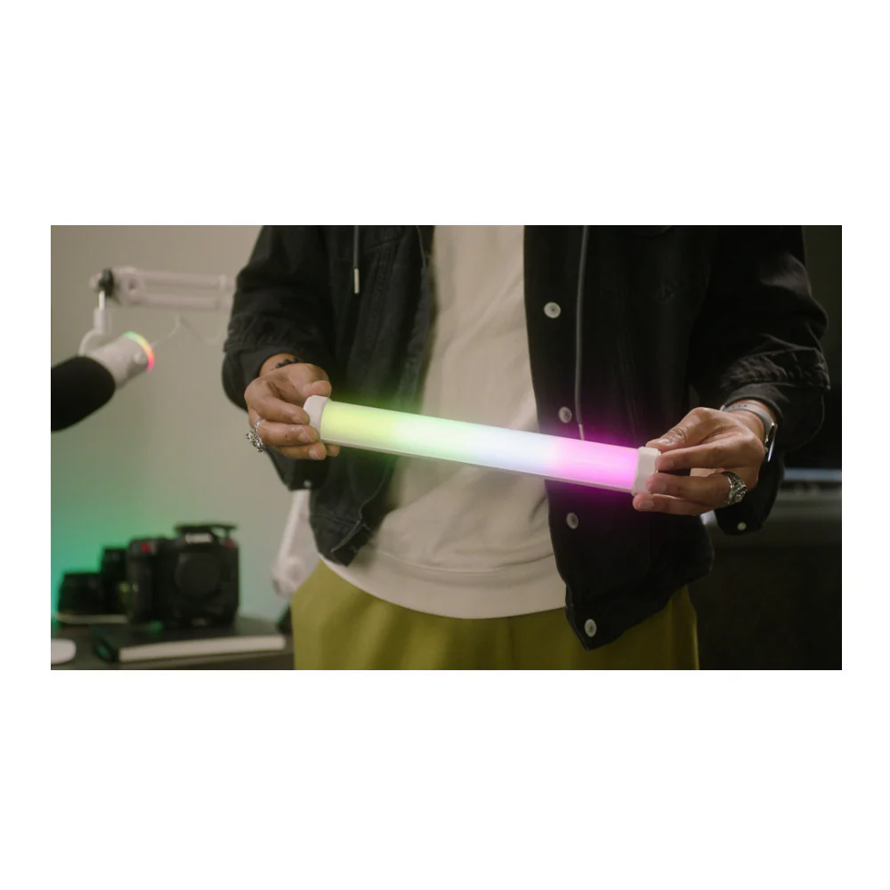 Amaran RGBWW Color PT4c LED 4-Feet Pixel Tube with 16 Independently Controllable Pixels(LED Engines) - Image 22