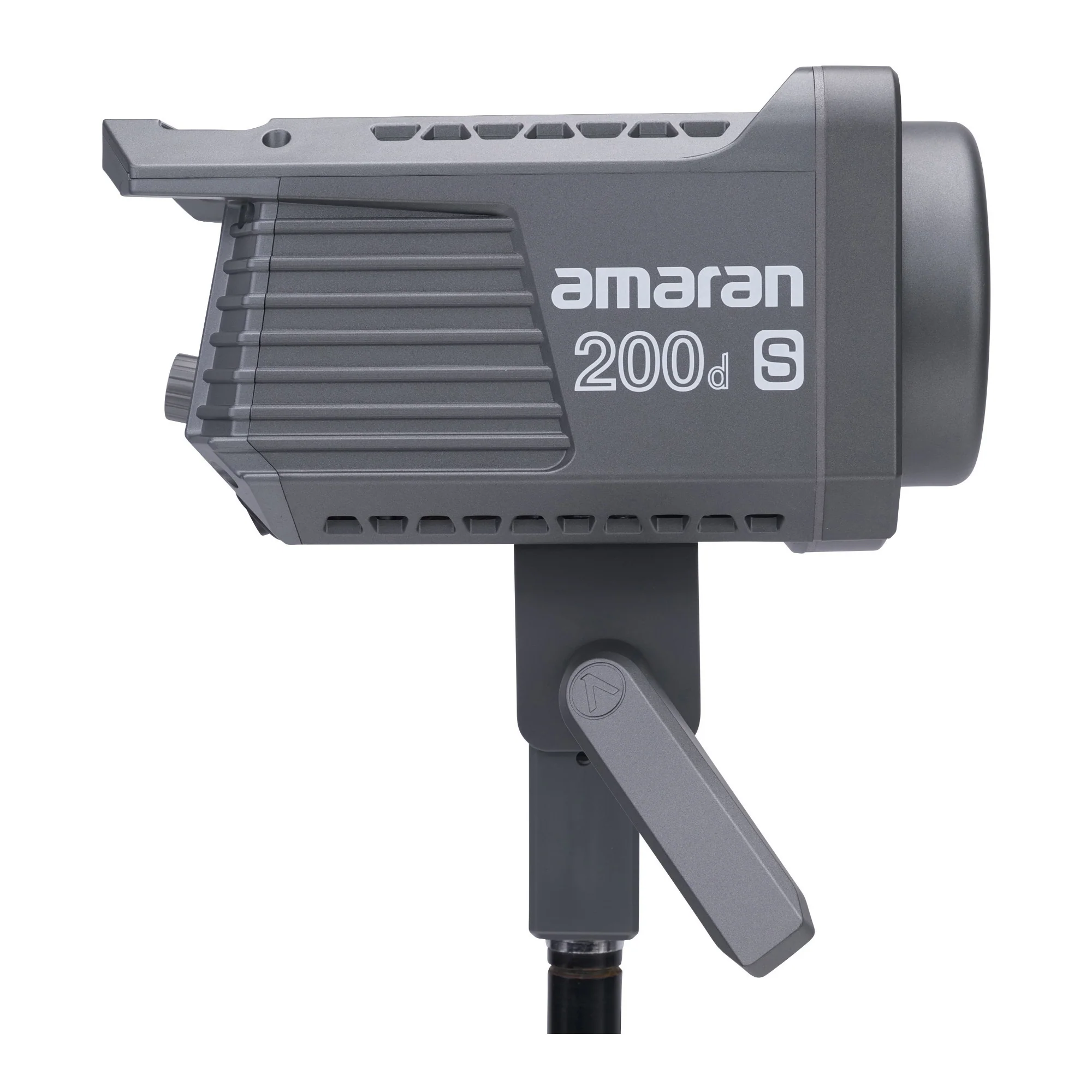 Aputure Amaran COB 200D S Point Source LED 200W Daylight with Full-Size Universal Bowens Mount - Image 6