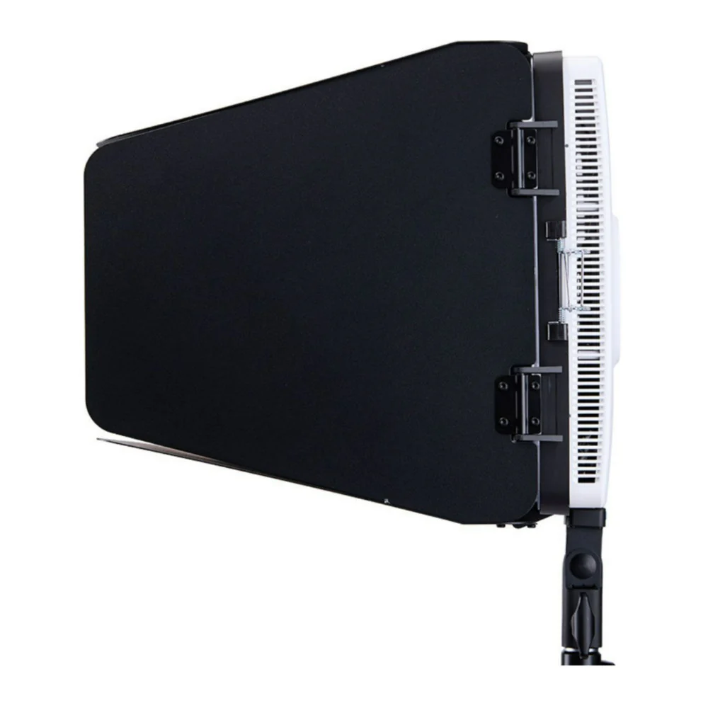 Amaran Pano 120c Barn Door with Adjustable Light Stand - Image 4