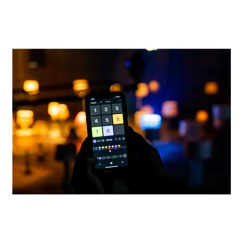 Aputure Accent B7C RGBWW LED 8-Light Kit with Charging Case - Image 10