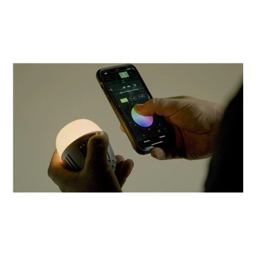 Aputure Accent B7C RGBWW LED 8-Light Kit with Charging Case - Image 13