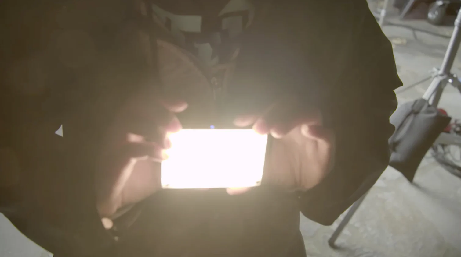 Aputure Amaran AL-MX Bicolor Mini Pocketable LED Video Light - Image 29