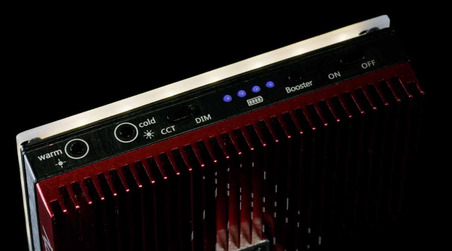 Aputure Amaran AL-MX Bicolor Mini Pocketable LED Video Light - Image 30