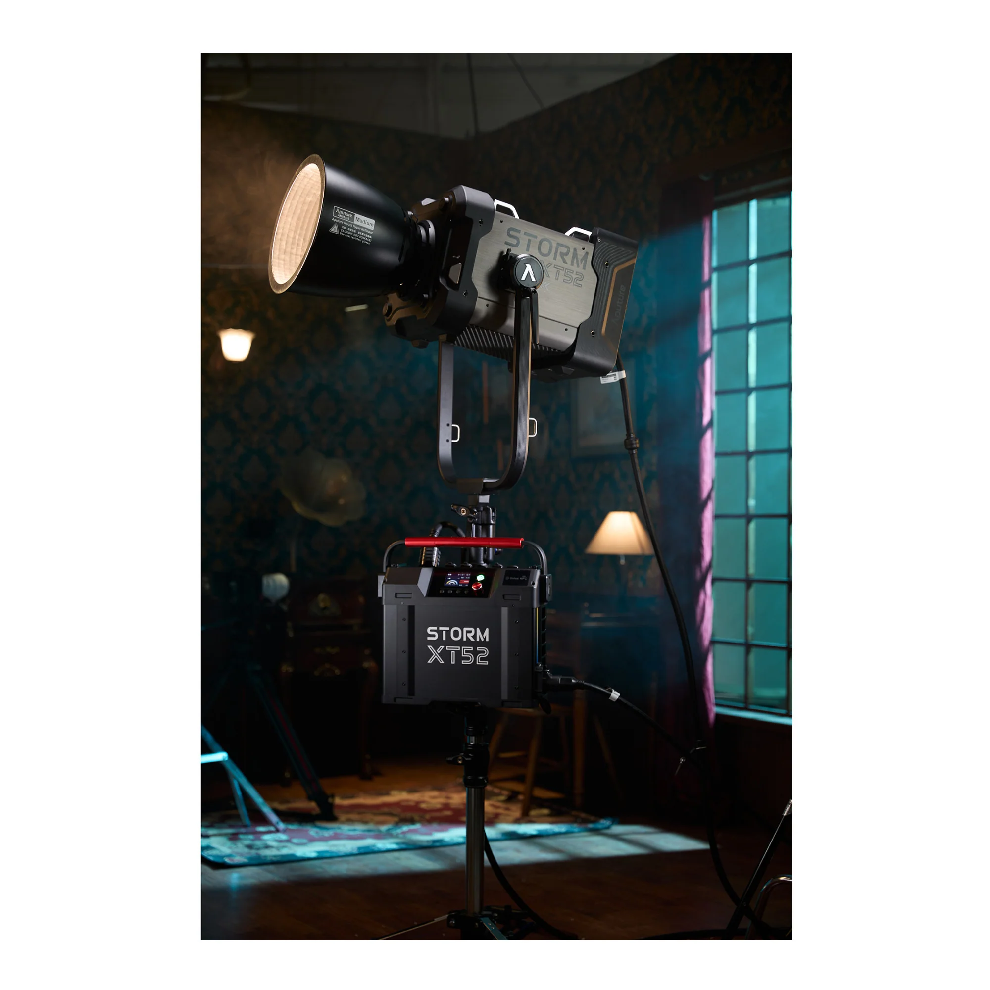 Aputure STORM XT52 5,200W Point-Source Full-White LED Monolight (Bare Leads) - Image 9