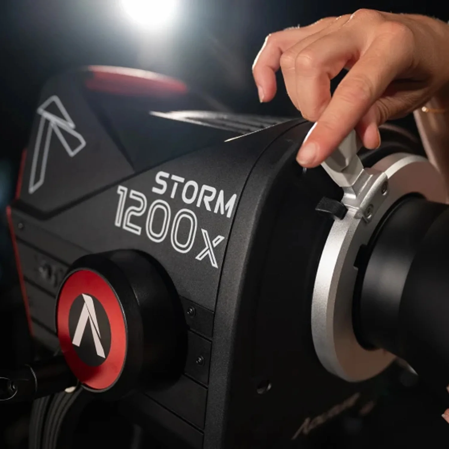 Aputure Storm 1200x with Wide Reflector with Storm 1200x Reflector Kit (Narrow and Medium) Bundle - Image 7