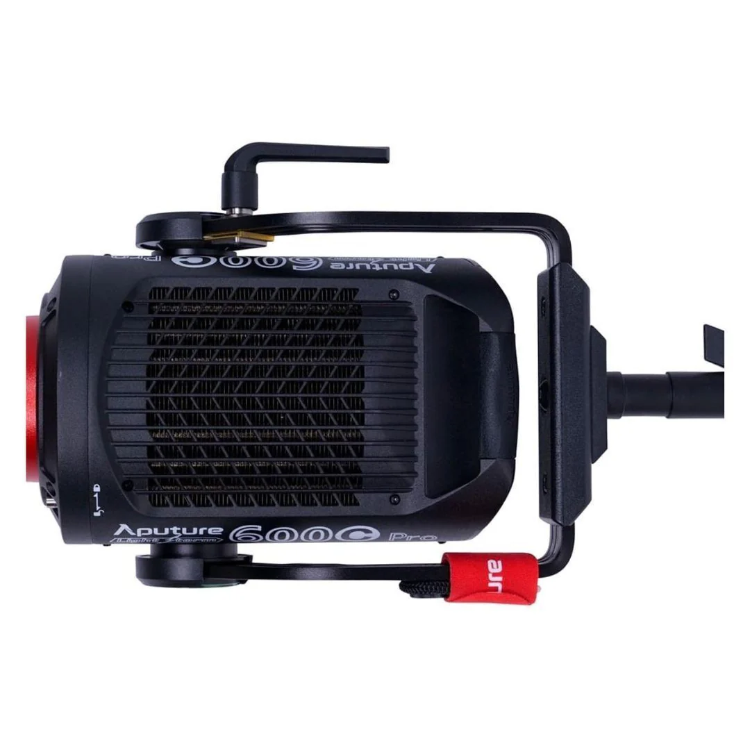 Aputure Light Storm 600c Pro RGBWW Bowens Mount LED with Flicker Reduction and Ultra-Wide CCT - Image 6