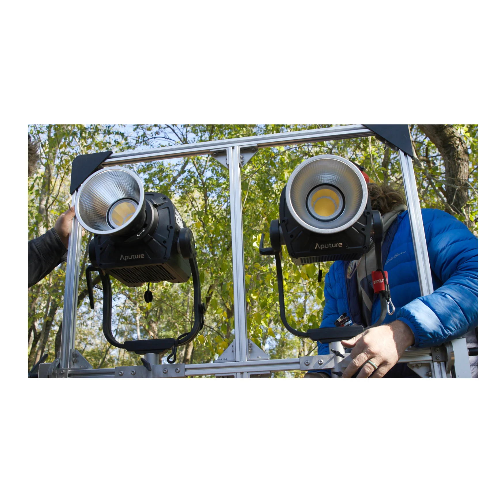 Aputure LS 1200 Four Light Bracket - Image 8