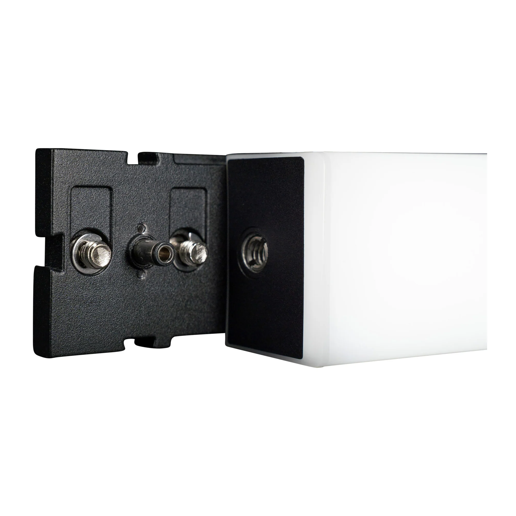 Aputure Infinibar PB12 Flexible, Wireless, Versatile, and Easy to Mount Pixel Bar with Battery - Image 6