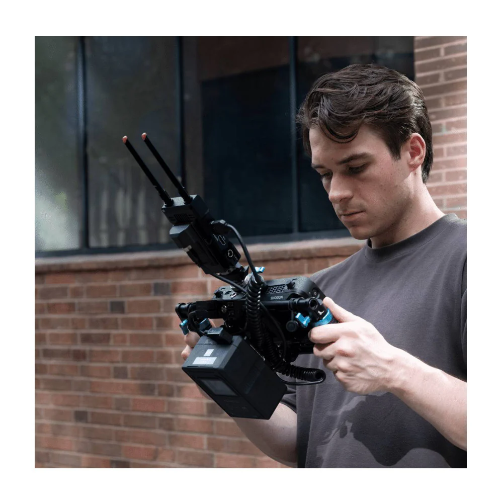 Atomos Shinobi 7 RX 7-inch HDR Monitor Bundle with Transmitter and Receiver Set - Image 9
