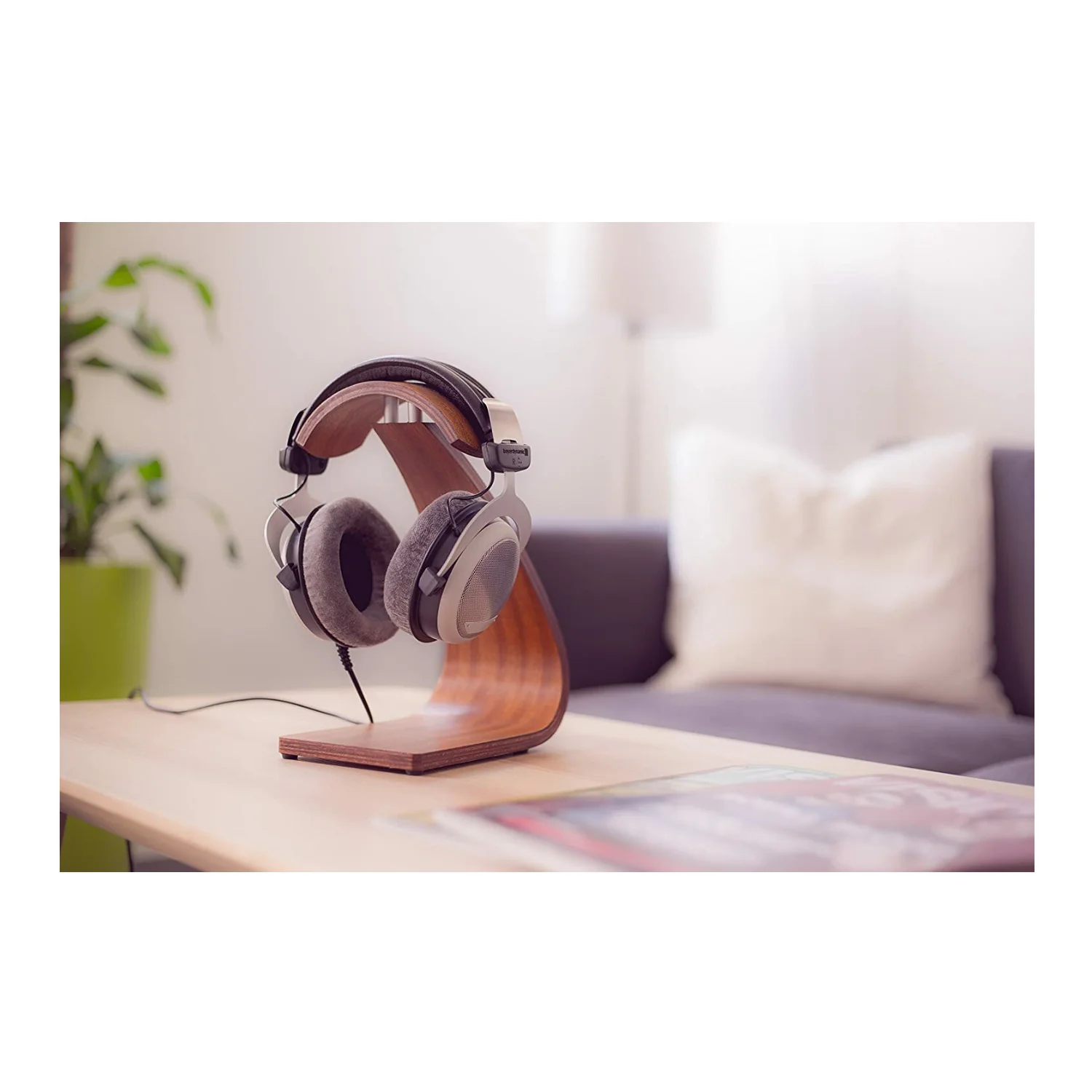 Beyerdynamic DT 880 Premium Edition Over-Ear Stereo Headphones (250 Ohm) with Stereo Amp Bundle - Image 6