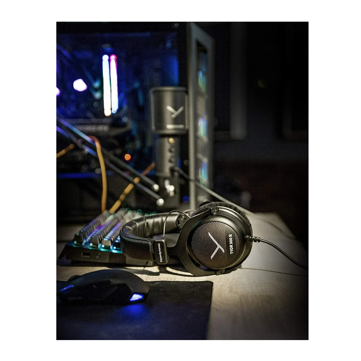 beyerdynamic TYGR 300 R Open-Back Gaming Headphones - Image 5