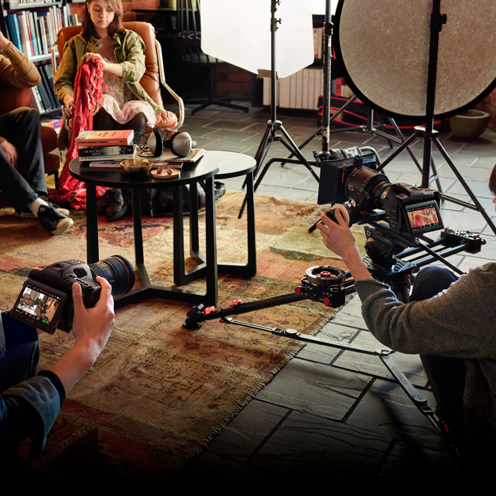 Blackmagic Design Pocket 4K Cinema Camera with Lumix G X Vario Power Zoom Lens (Black) Bundle - Image 6