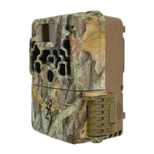 Browning Trail Cameras Dark Ops Extreme 16MP Game Camera (4-Pack) with 16GB SD Cards and Card Reader - Image 5
