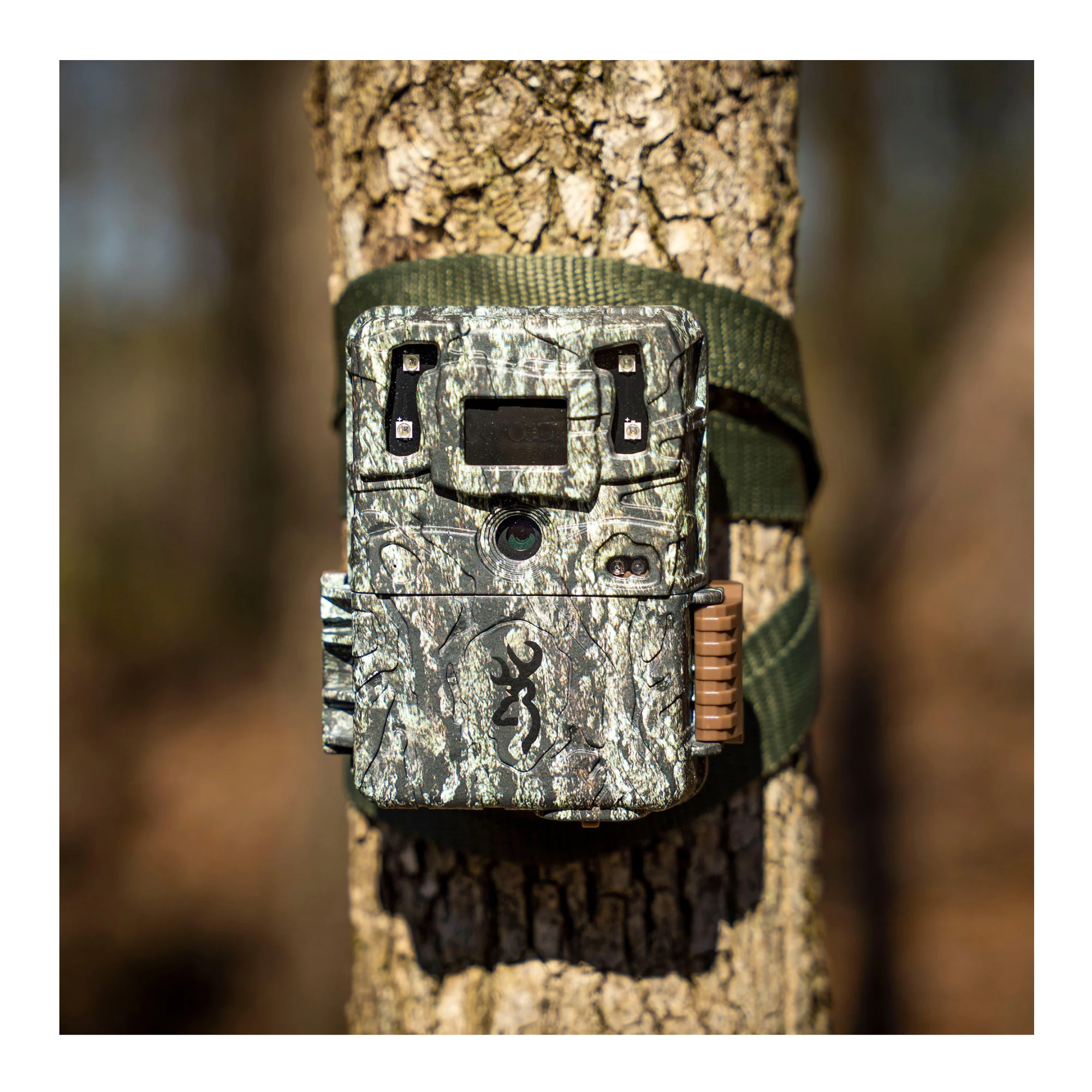 Browning Trail Cameras - Command Ops Elite 40MP with Memory Card and Card Reader - Image 8