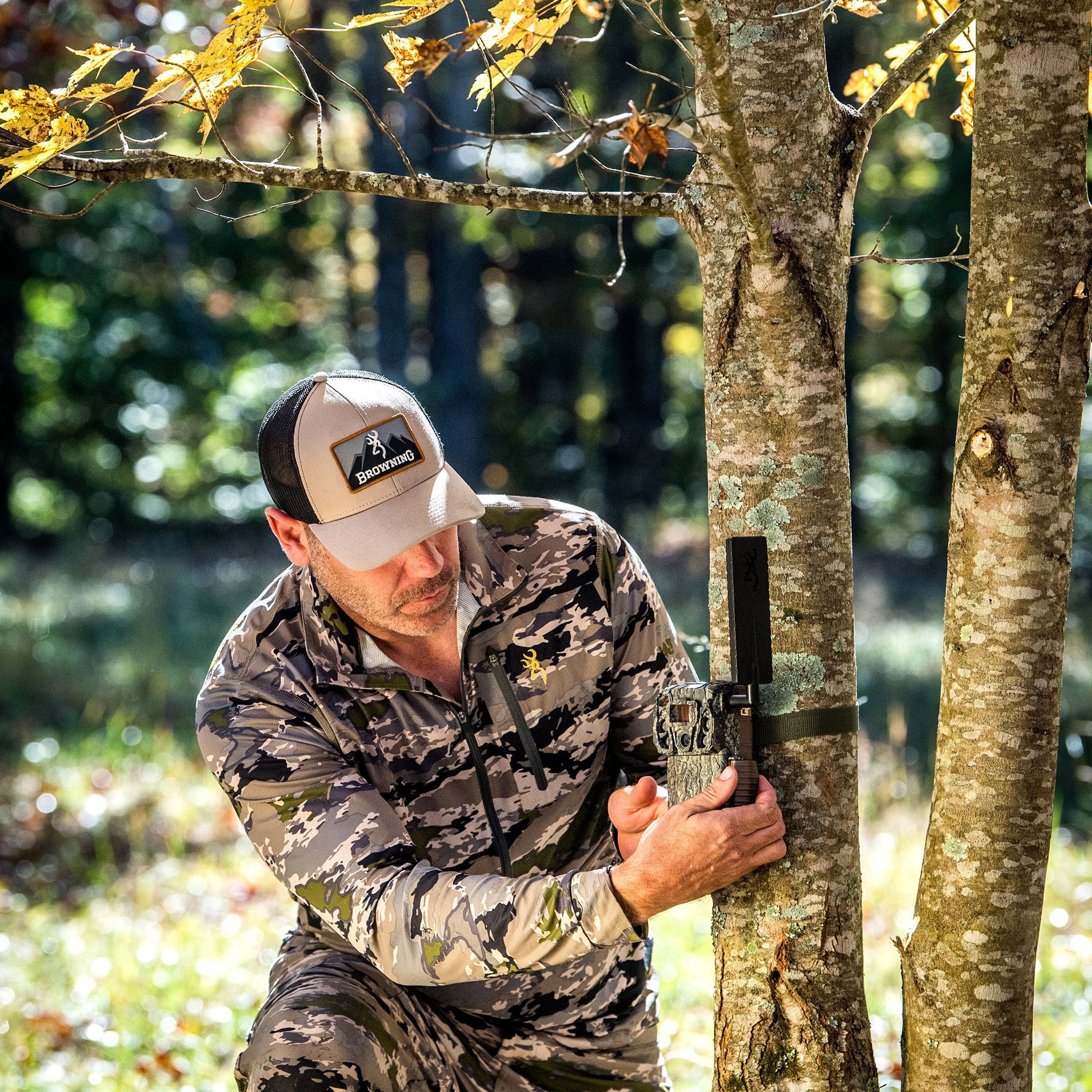 Browning Trail Camera - Defender Wireless Vision Pro HD AI 46MP Bundle (6 Pack) - Image 6