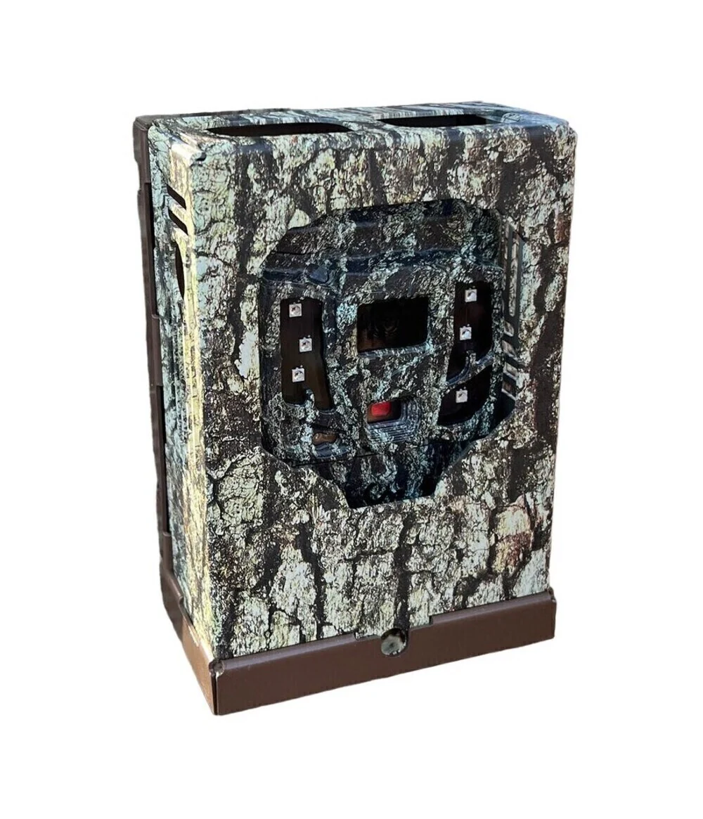 Browning 4PK Pro Scout Max Cellular Trail Camera with Security Box, Locking Cable, SD and Reader - Image 9