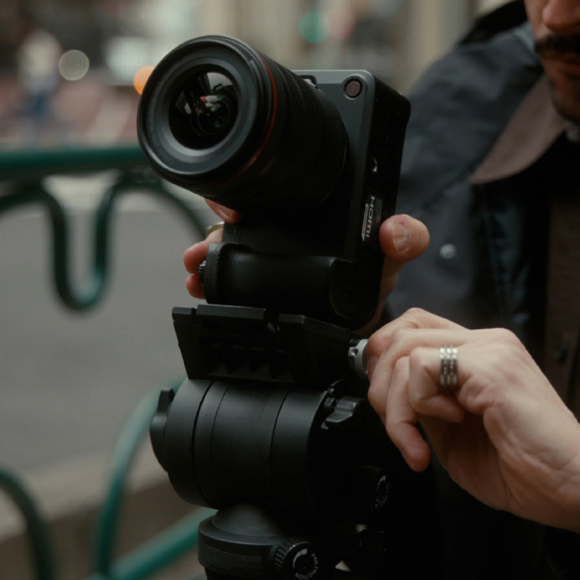 Canon EOS R6 V Mirrorless Camera Body with Stop Motion Firmware - Image 17