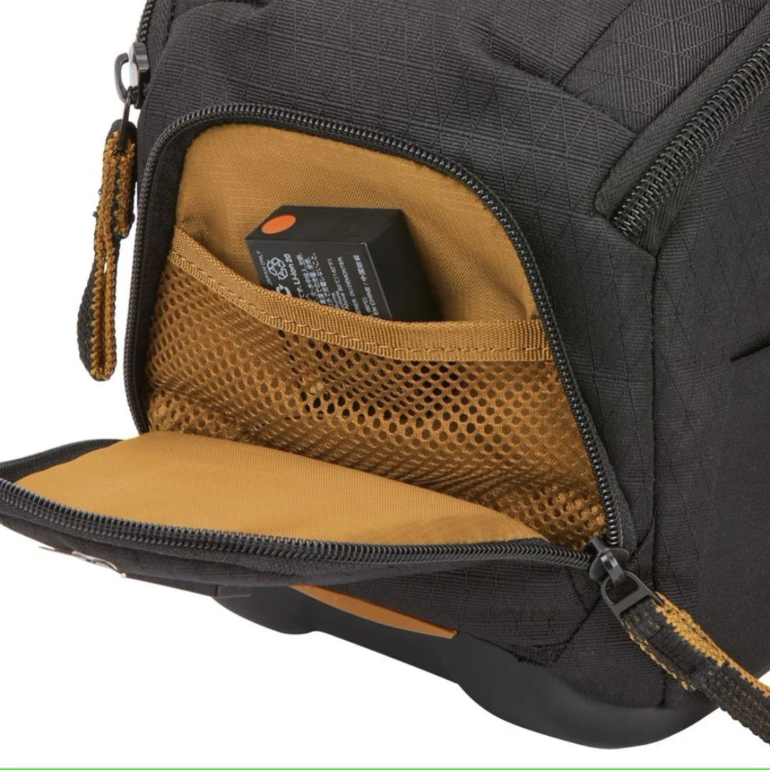 Case Logic Viso DSLR and Mirrorless Camera Shoulder Bag with Molded Water-Resistant EVA Base (Black) - Image 6