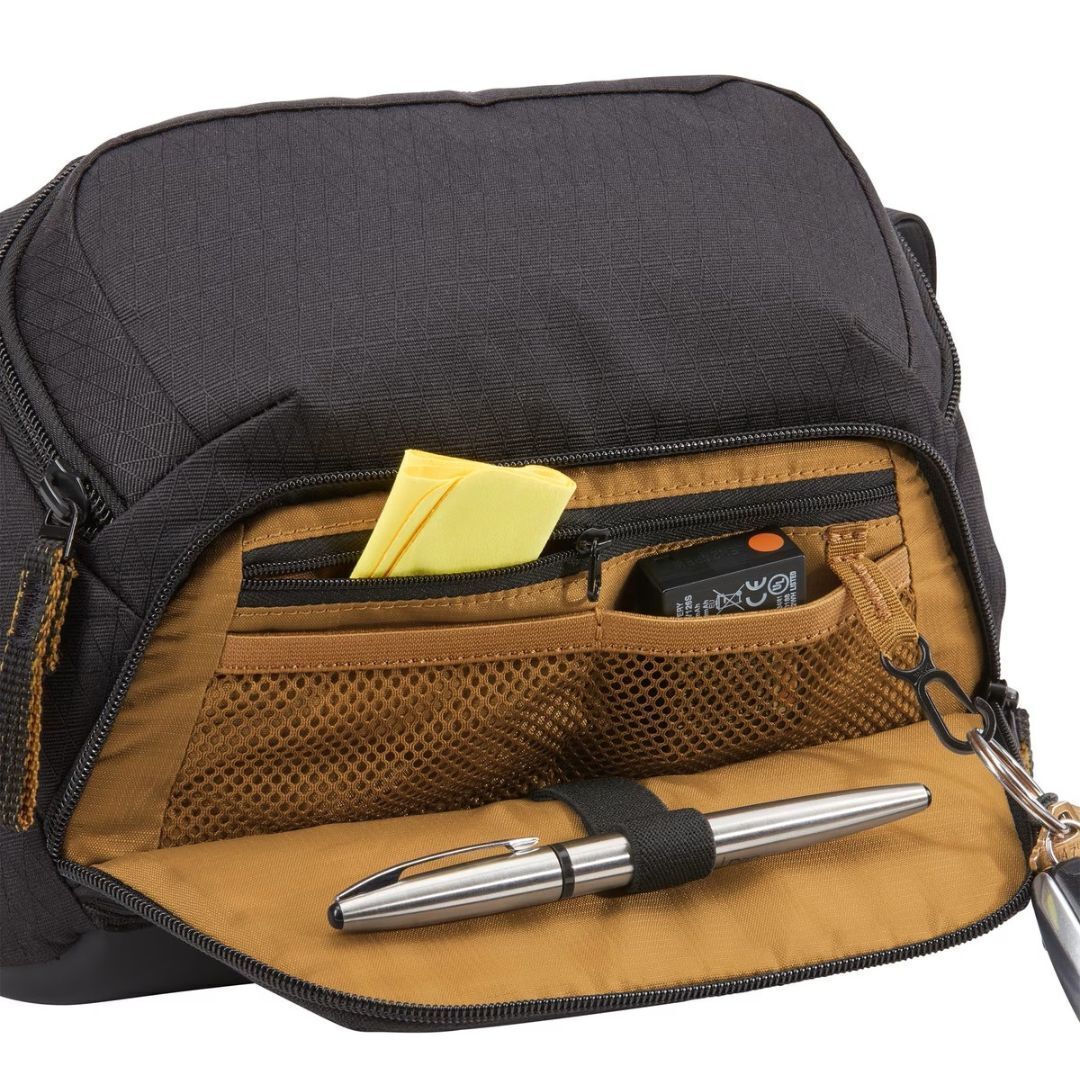 Case Logic Viso DSLR and Mirrorless Camera Sling Bag with Articulating Strap (Small, Black) - Image 5