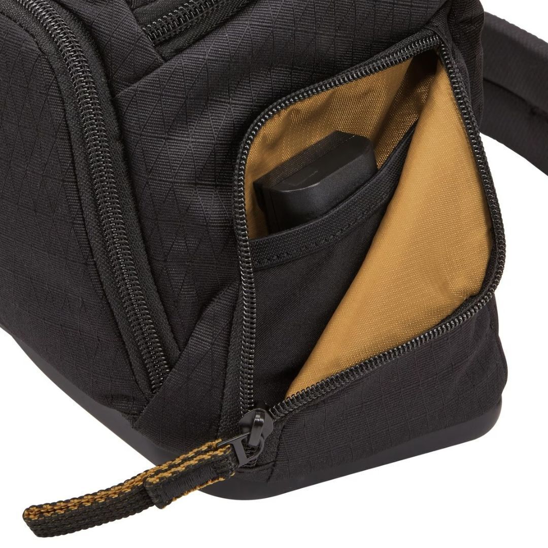 Case Logic Viso DSLR and Mirrorless Camera Sling Bag with Articulating Strap (Medium, Black) - Image 5