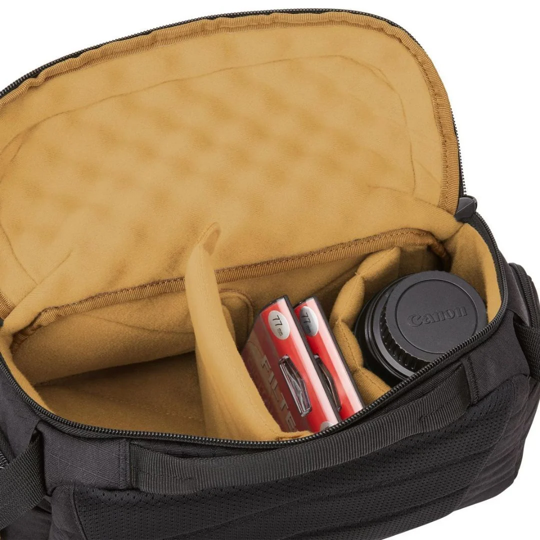 Case Logic Viso DSLR and Mirrorless Camera Sling Bag with Articulating Strap (Medium, Black) - Image 7