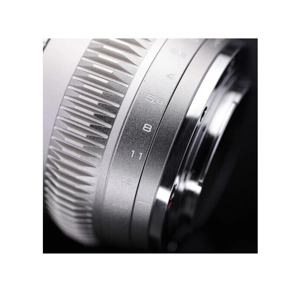 CHIOPT AURA 50mm T1.5-T22 Full-Frame Cinema Lens (Sony E) - Image 2