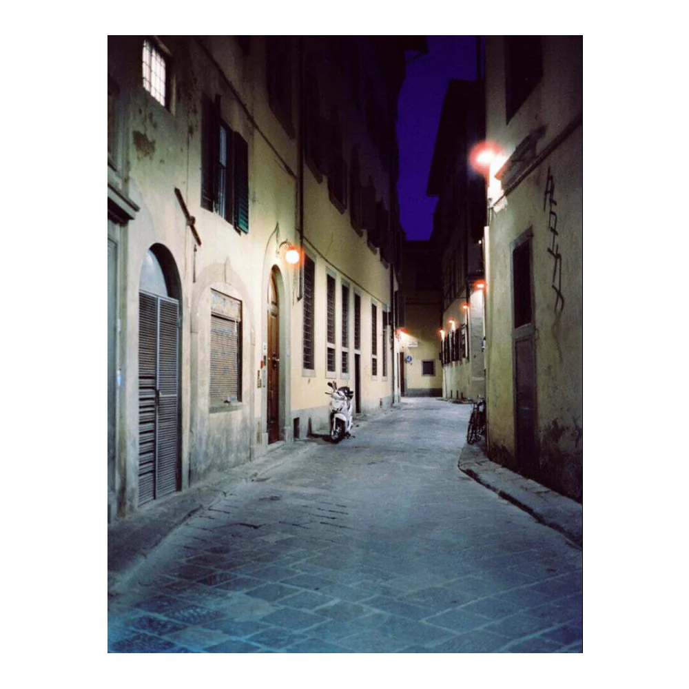 CineStill Film 800Tungsten High-Speed Color Negative Film - Image 2