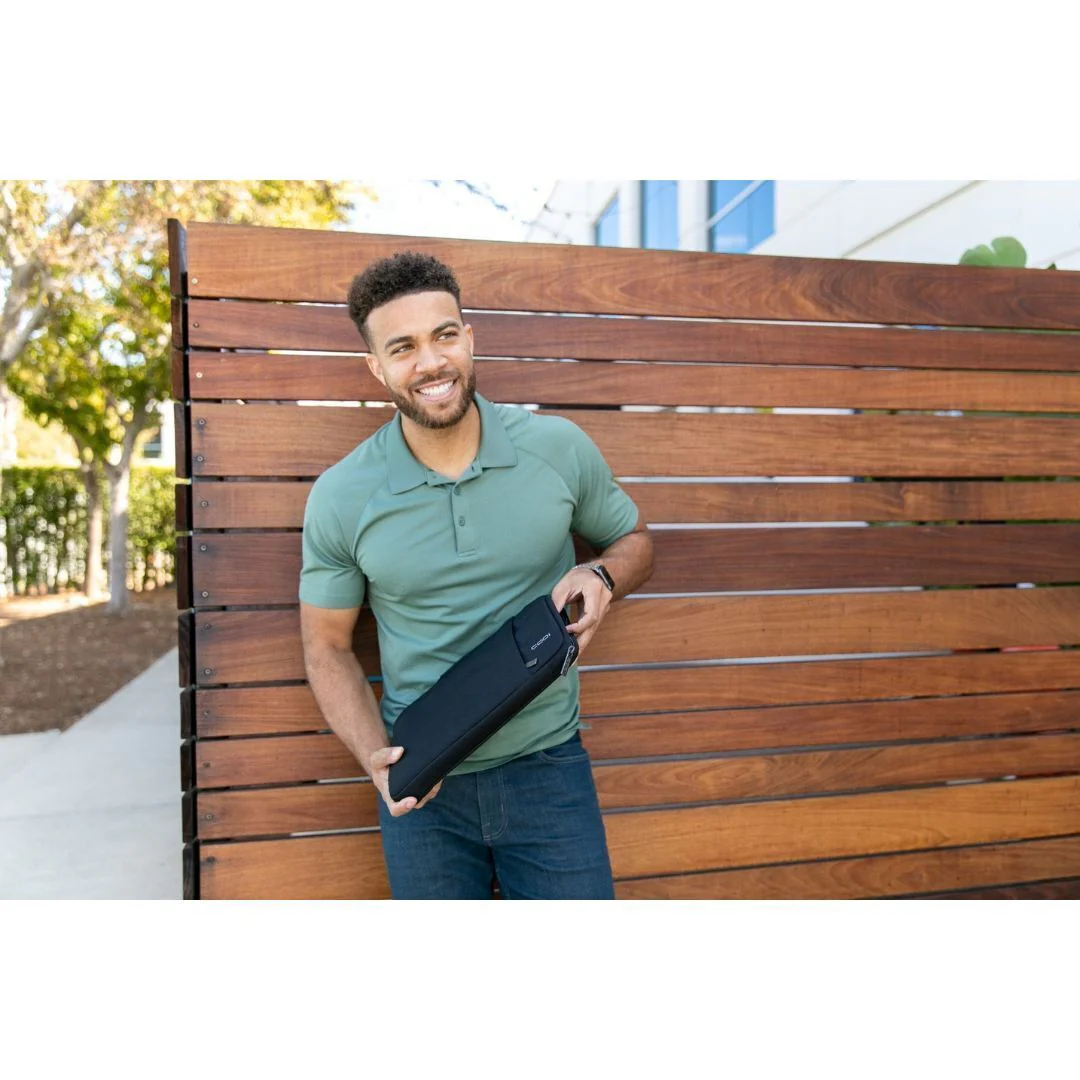 CODi Aegis 15.6-Inch Durable and Water-Resistant Laptop Sleeve with Handle and Zippered Pocket - Image 5