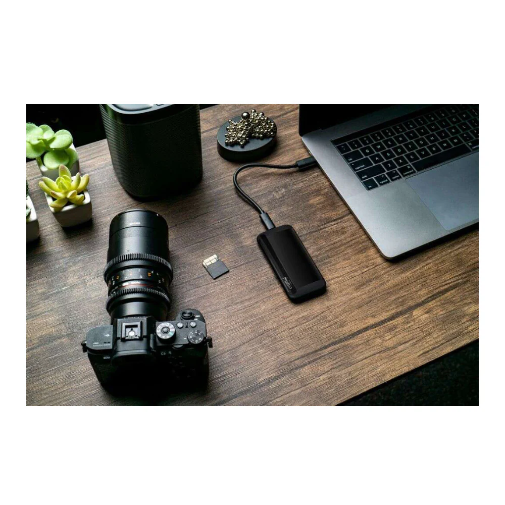 Crucial X8 1TB Portable SSD - Image 4