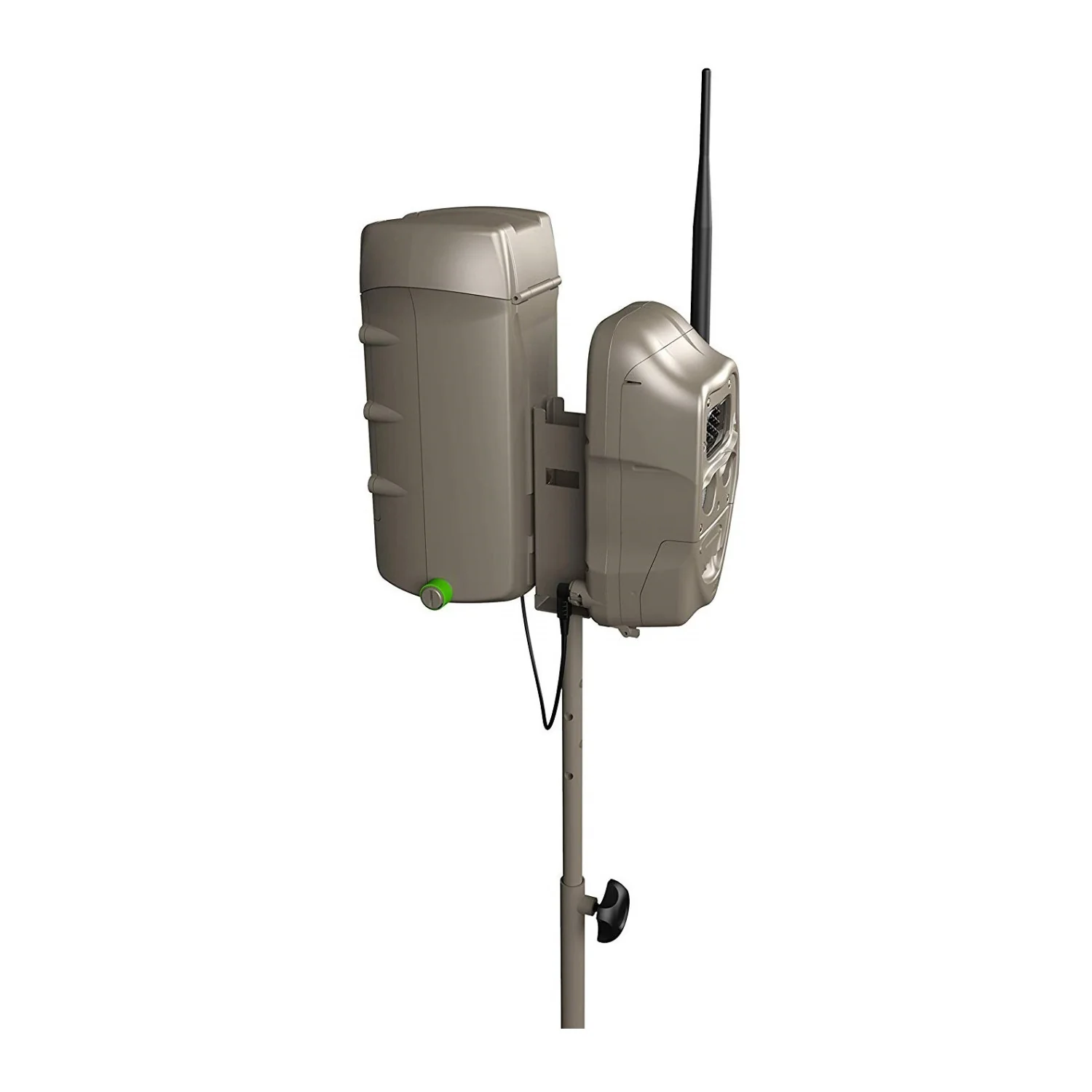 Cuddeback Genius Post Mount 2-Piece Trail Camera Holder (16-Pack) and USB 2.0 Card Reader - Image 5