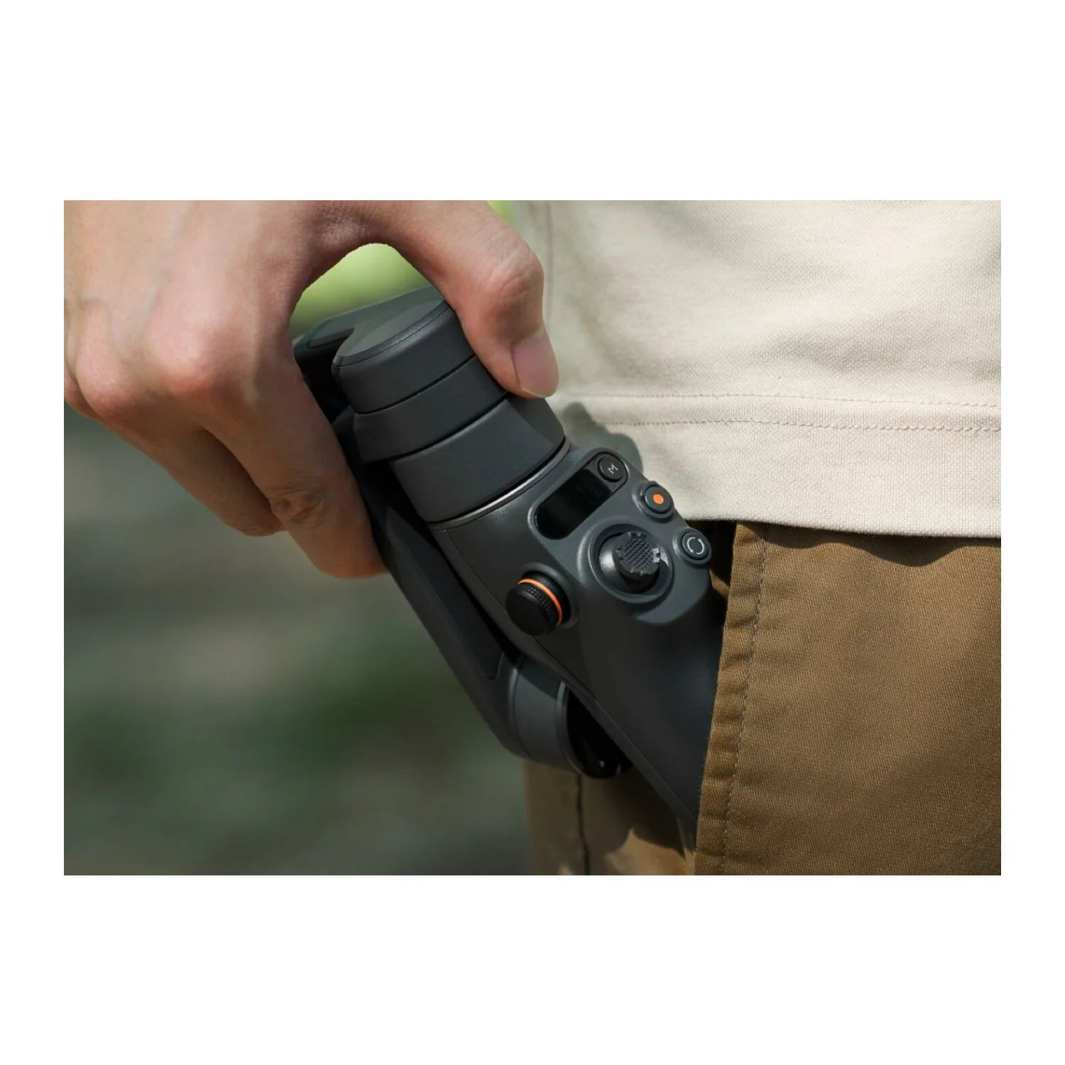DJI Osmo Mobile 6 Compact, Portable, Foldable, Easy-to-Use, 3-Axis Stabilization Smartphone Gimbal - Image 8