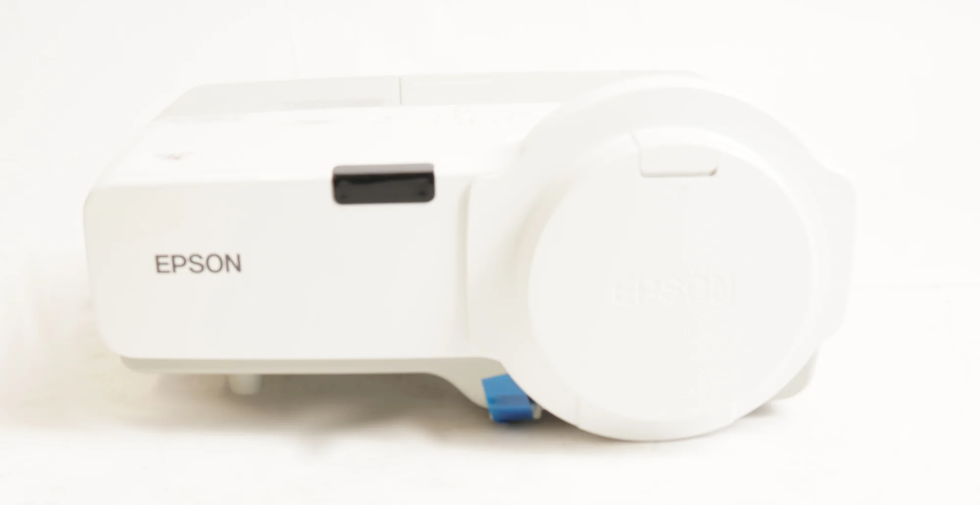 Epson PowerLite 410W 2000 Lumens Multimedia Wide Screen Projector (Renewed) (Used) - Image 5