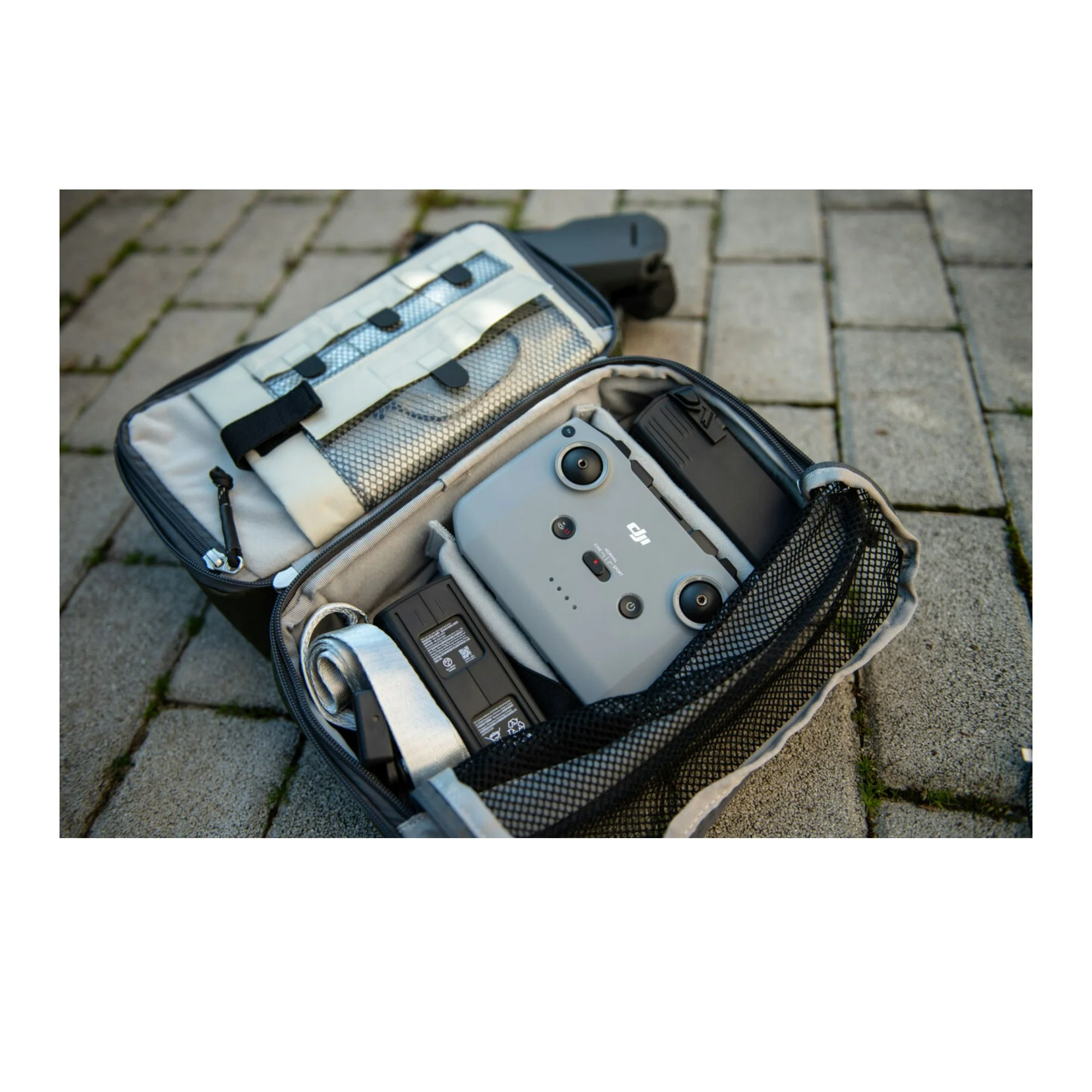 F-Stop DuraDiamond Weather Resistant Exterior and Padded Adjustable Dividers Large Drone Case - Image 9