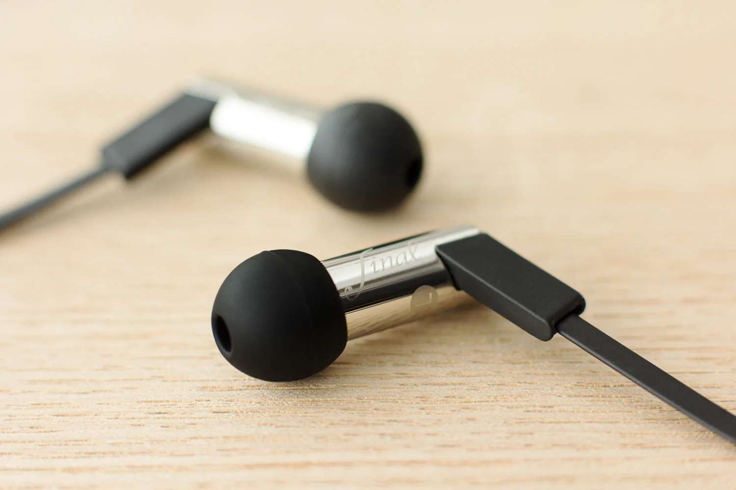 Final Audio Design Heaven IV Earphones (Black) - Image 2