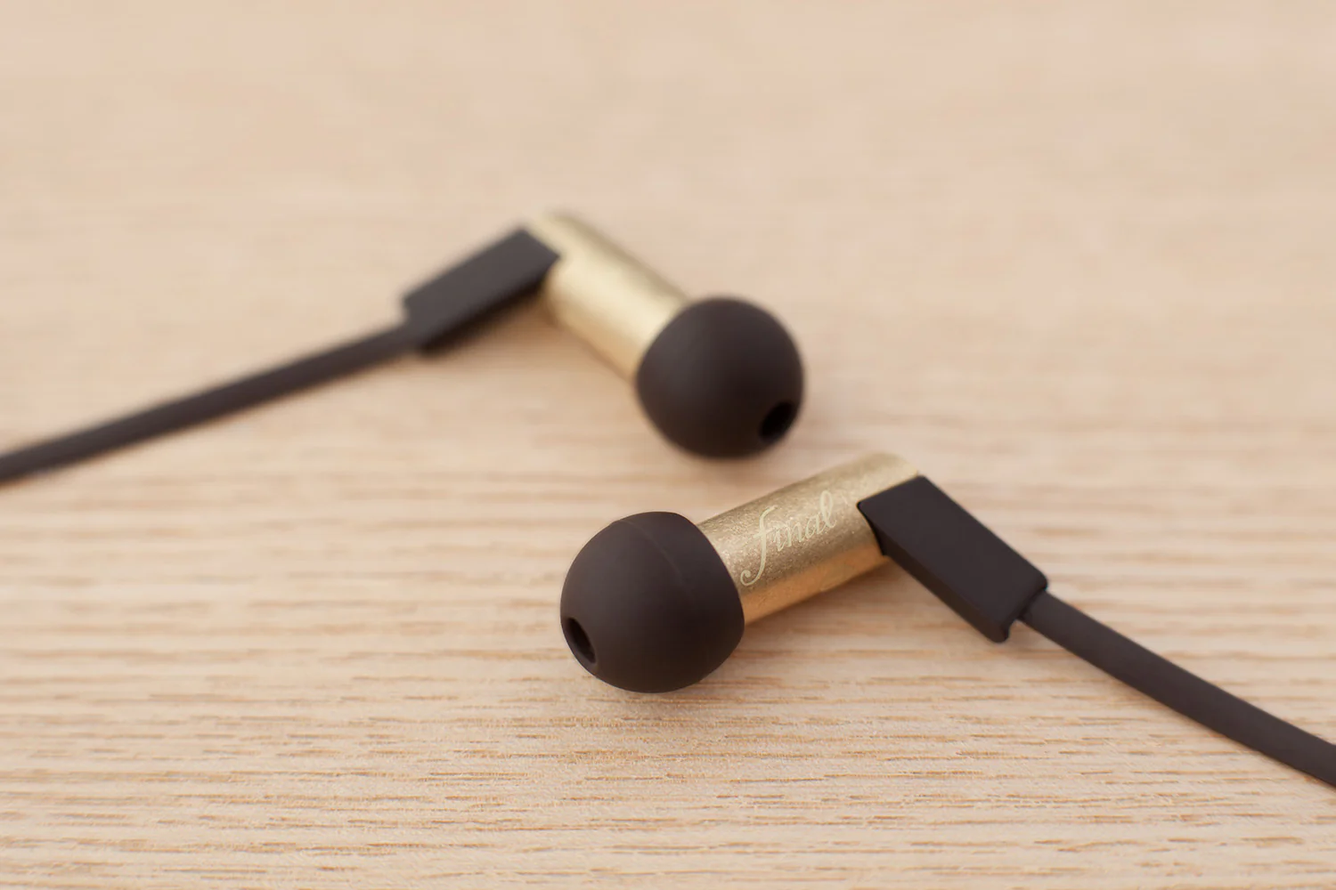 Final Audio Design Heaven V Aging Earphones (Brass) - Image 2