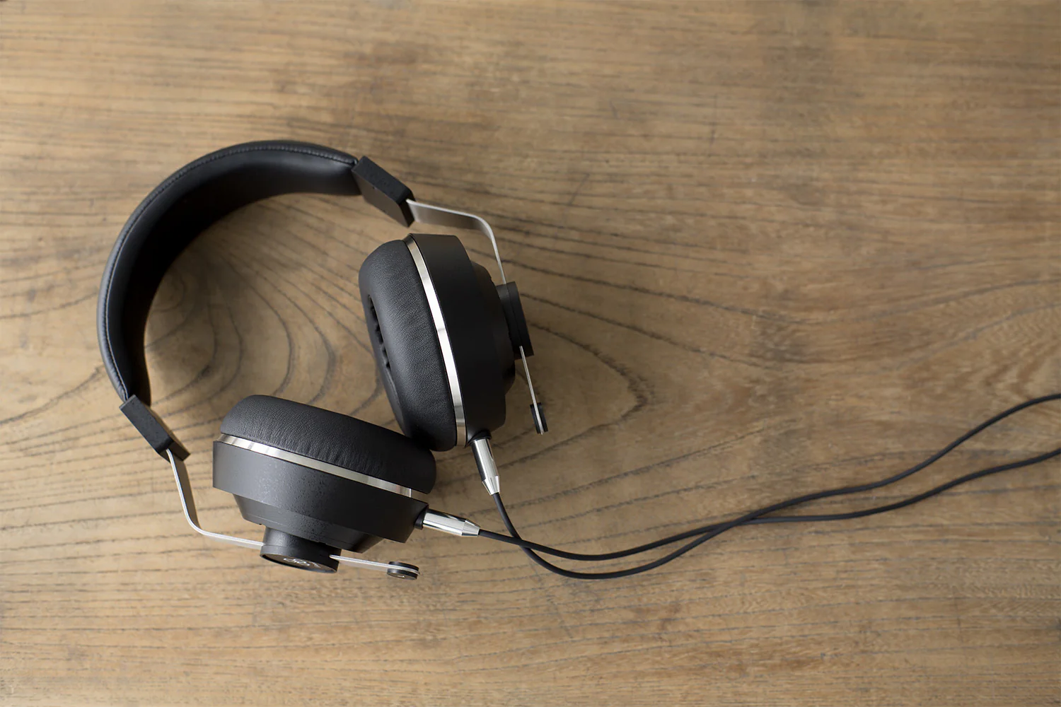 Final Audio Design Sonorous III High Resolution Headphones - Image 3