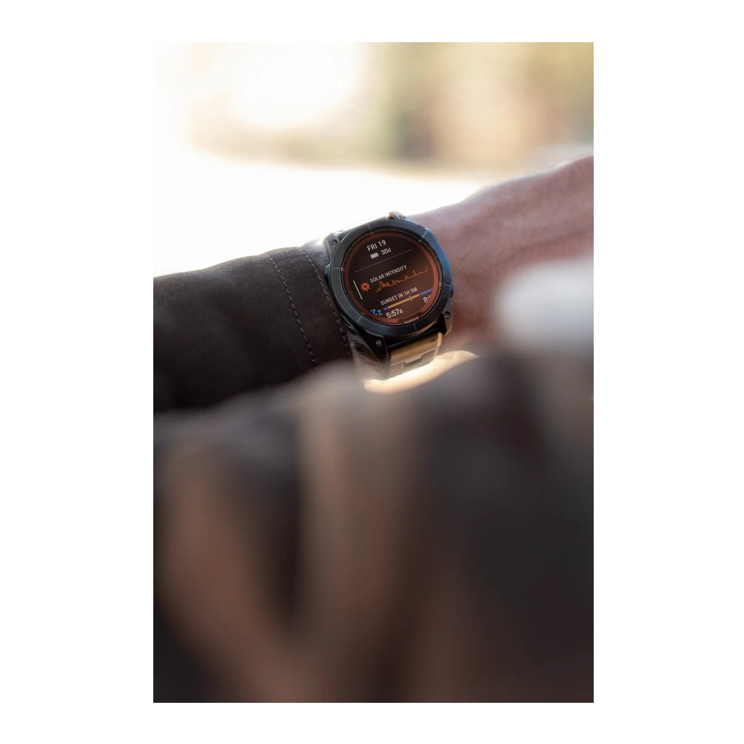 Garmin fenix 7 Pro Sapphire Solar GPS Smartwatch (Carbon Gray with Black Band) - Image 7