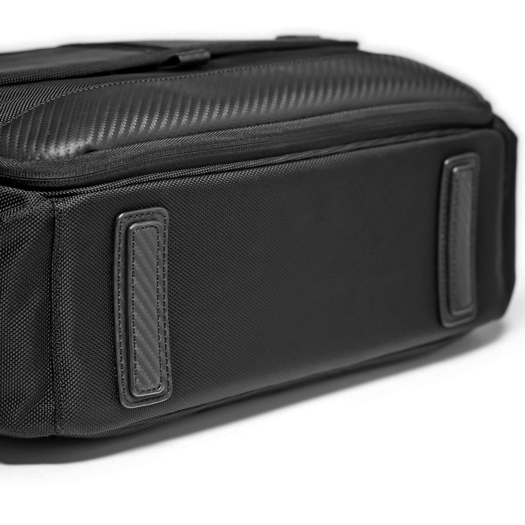 Gitzo Century Traveler Camera Messenger Bag (Medium) - Image 14