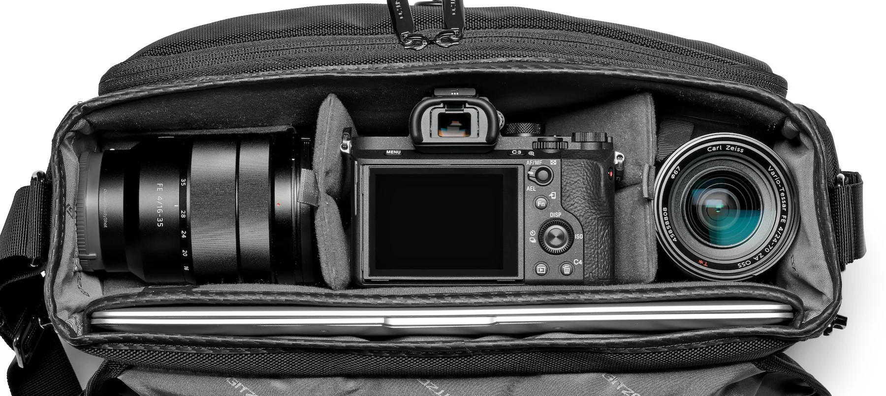 Gitzo Century Traveler Camera Messenger Bag (Medium) - Image 7