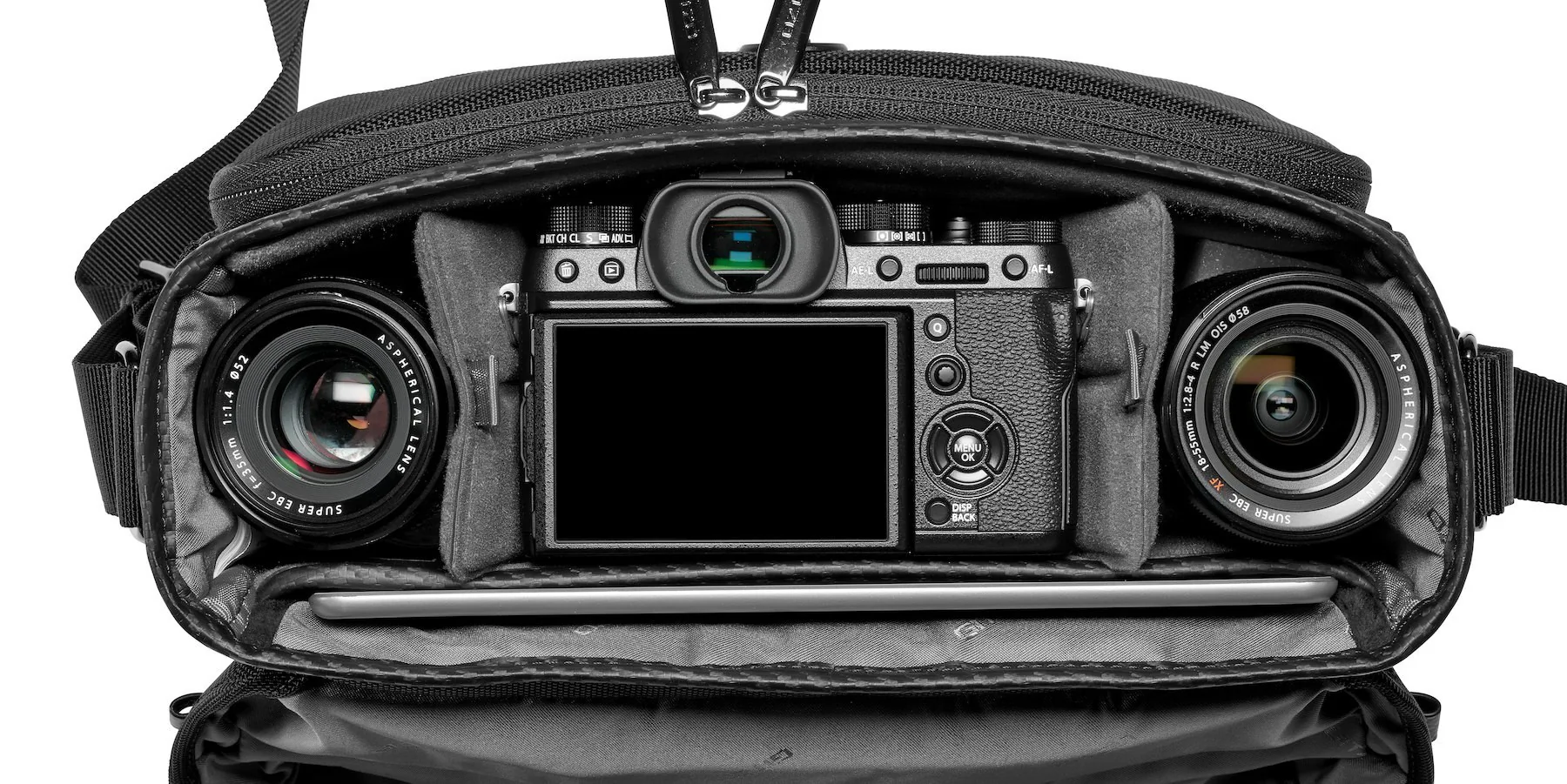 Gitzo Century Traveler Compact Camera Messenger Bag (Small) - Image 7