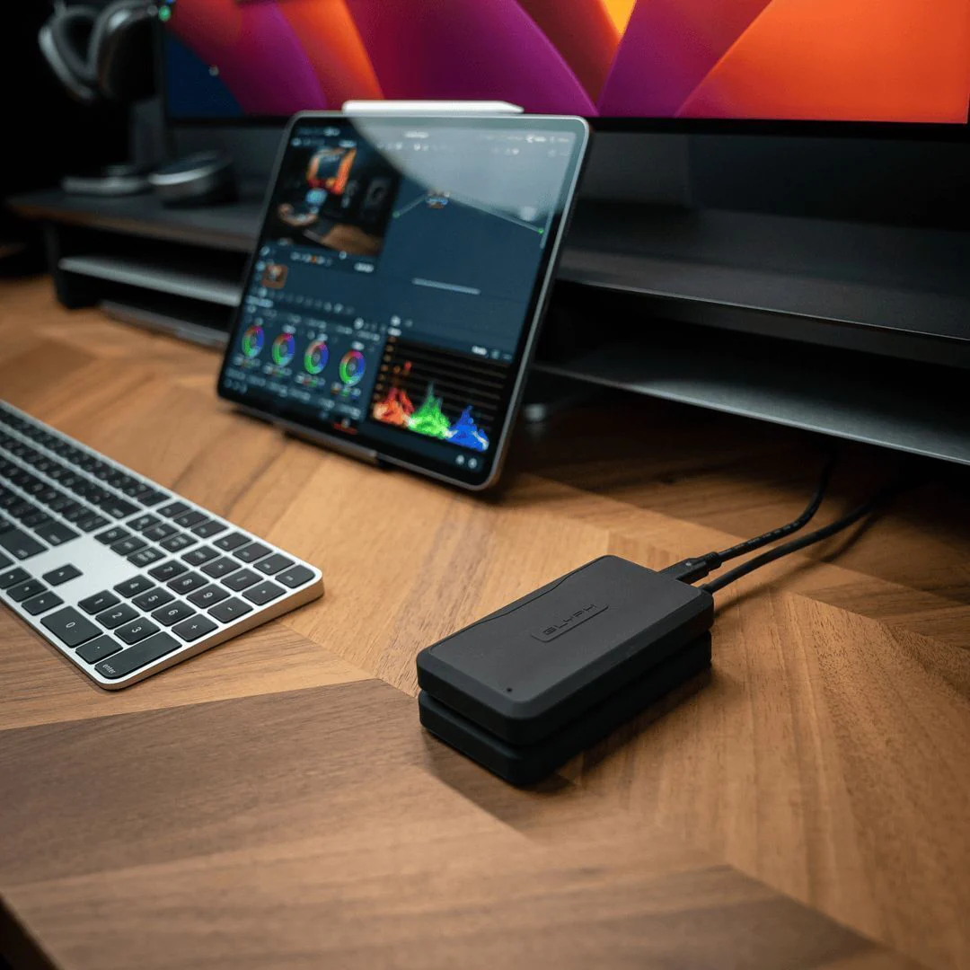 Glyph Atom PRO External NVMe SSD V2 with 3000 MBPS Transfer Speed and Thunderbolt 3 (2TB, Black) - Image 7