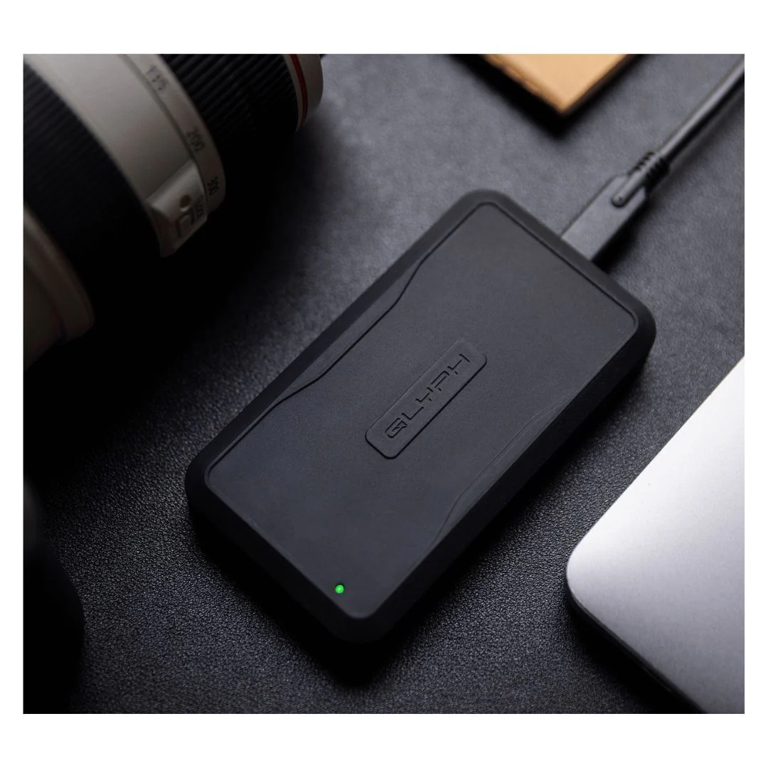 Glyph Atom Pro Portable Thunderbolt 3 NVMe SSD V2 with 2800 MBPS Transfer Speeds (4TB, Black) - Image 4