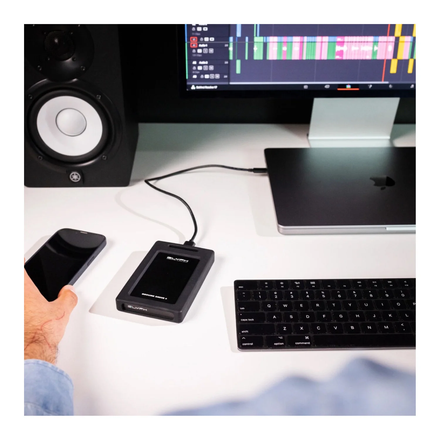 Glyph SecureDrive+ Encrypted External Hard Disk Drive with Bluetooth (1TB) - Image 4