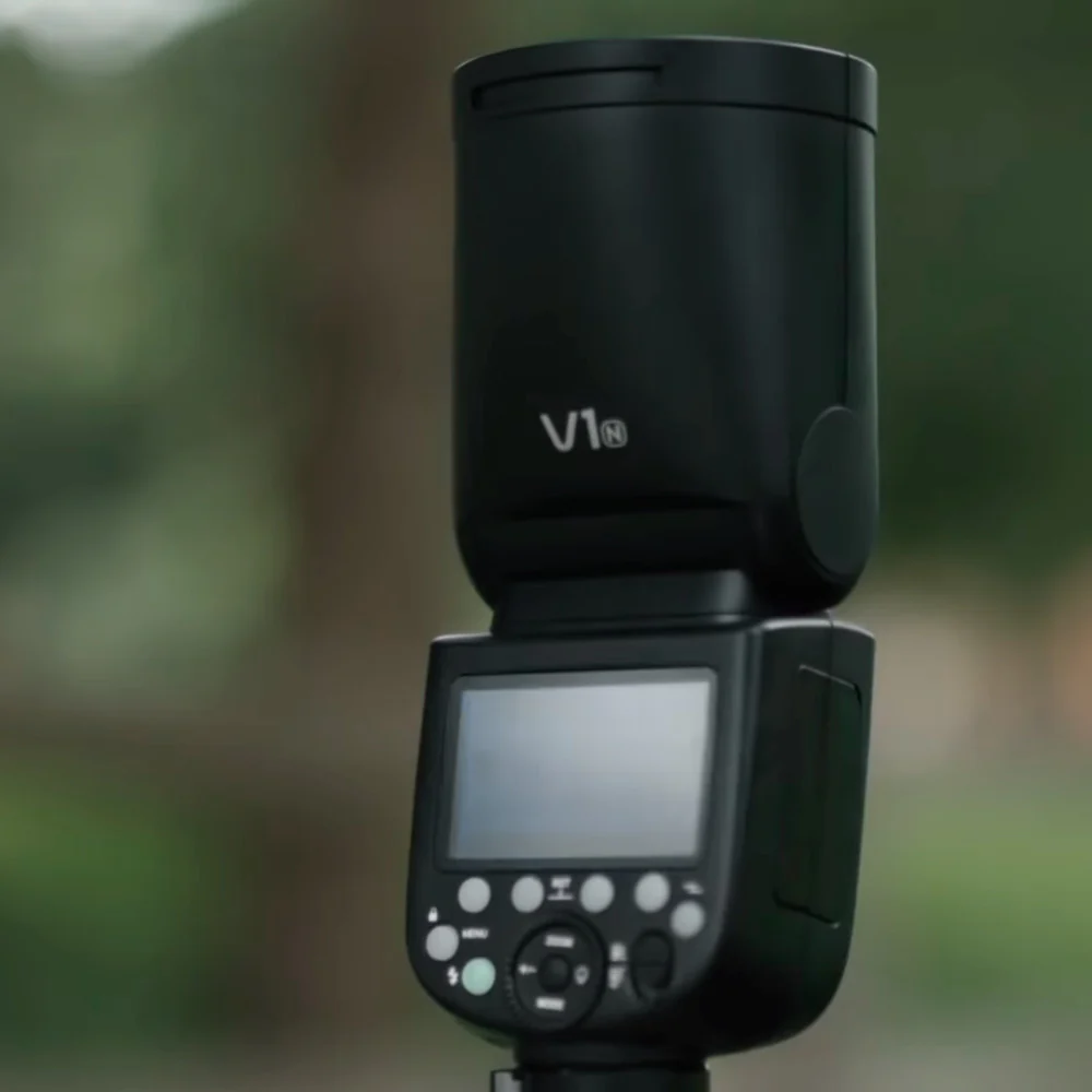 Godox V1 Flash for Nikon Photographer with XProC TTL Wireless Flash Trigger, and Accessory Kit - Image 6