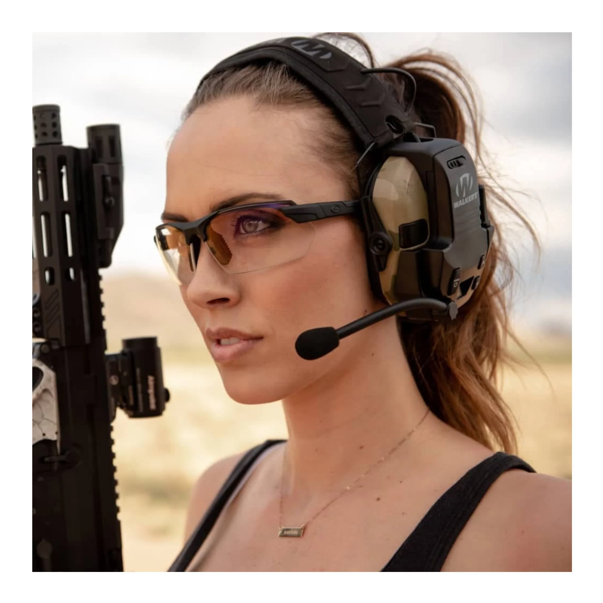 Walkers Razor Walkie Talkie with Hands-Free 2-3 Mile Range Seamless Integration and Razor Muffs - Image 4