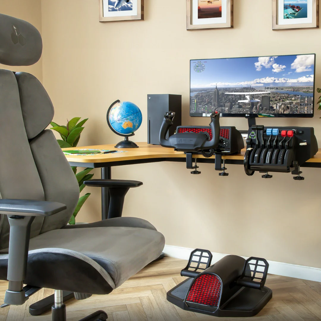 Honeycomb Aeronautical Charlie Rudder Pedals with Bravo Throttle, Alpha Yoke, and Dust Covers Bundle - Image 6