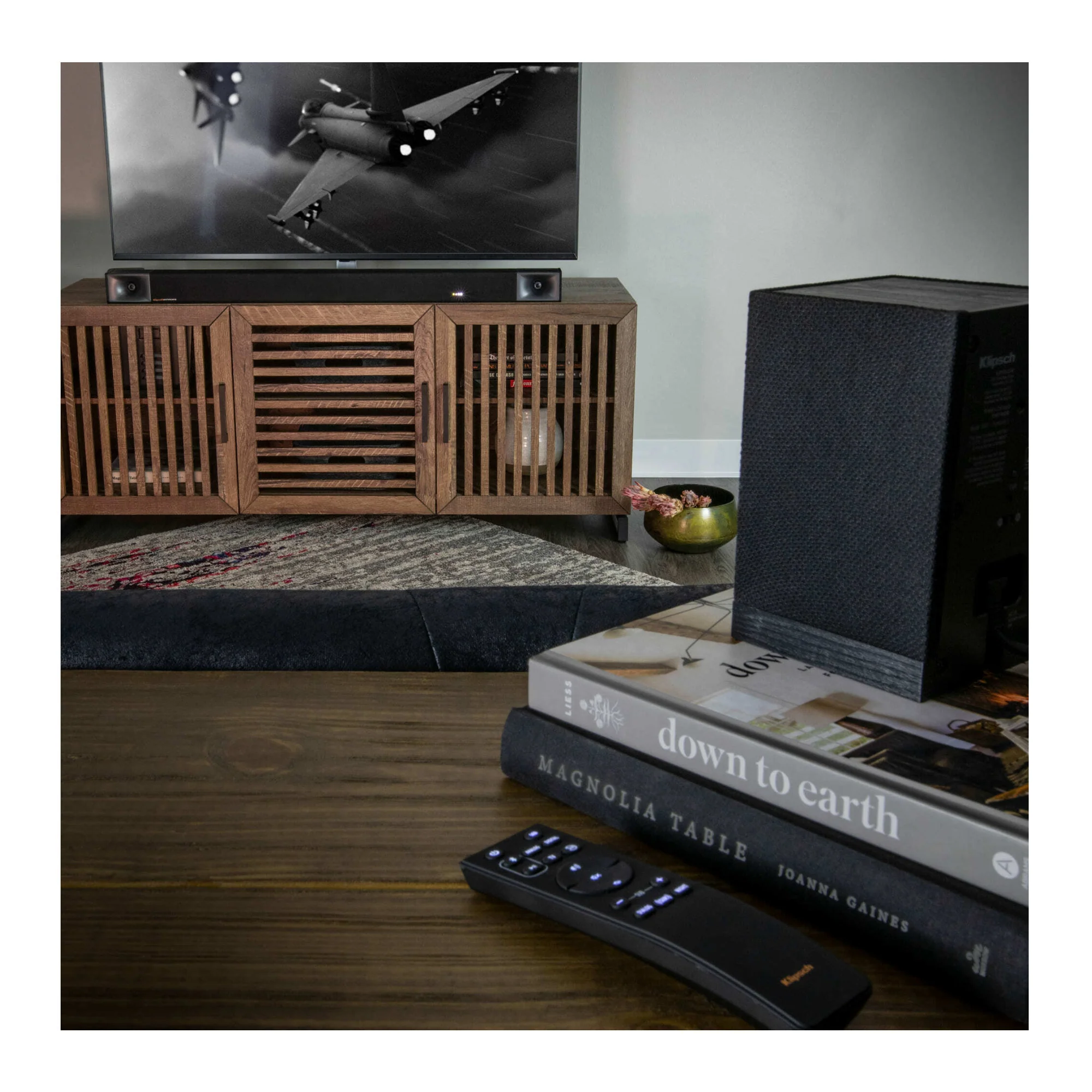 Klipsch Cinema 600 5.1-Channel Soundbar System - Image 2