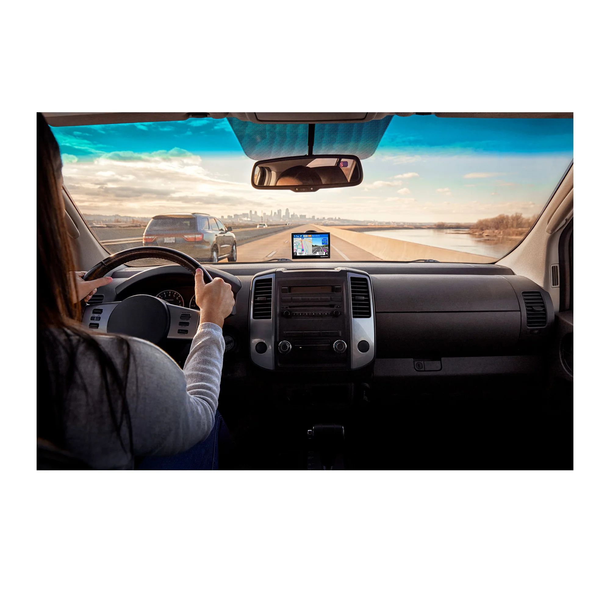 Garmin Drive 53 & Traffic GPS Navigator With Kratos Power 36W 2-Port Car Charger Bundle - Image 11