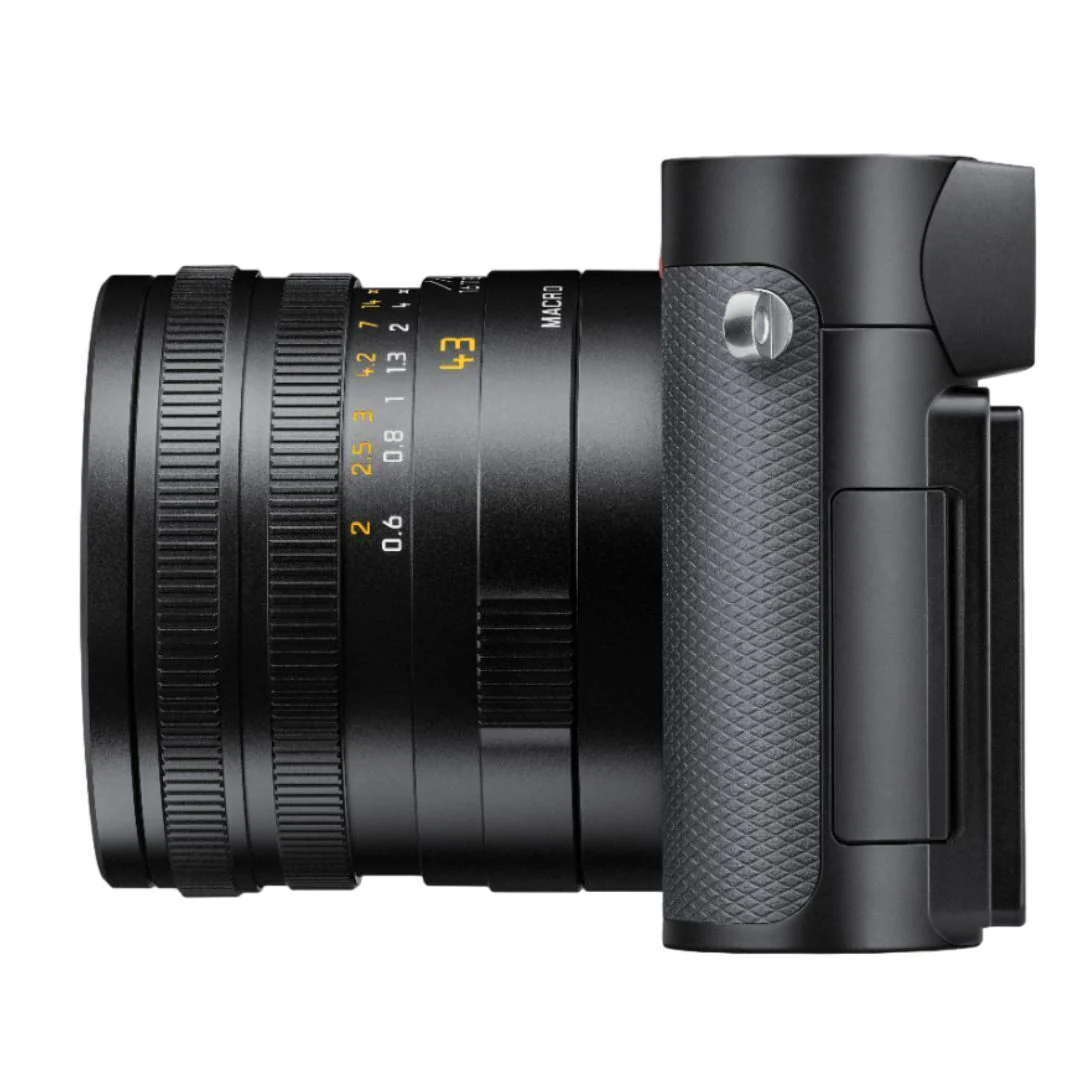 Leica Q3 43 Full-Format Camera with APO-Summicron 43mm F2 Aspherical Lens and Compact Design (Black) - Image 3